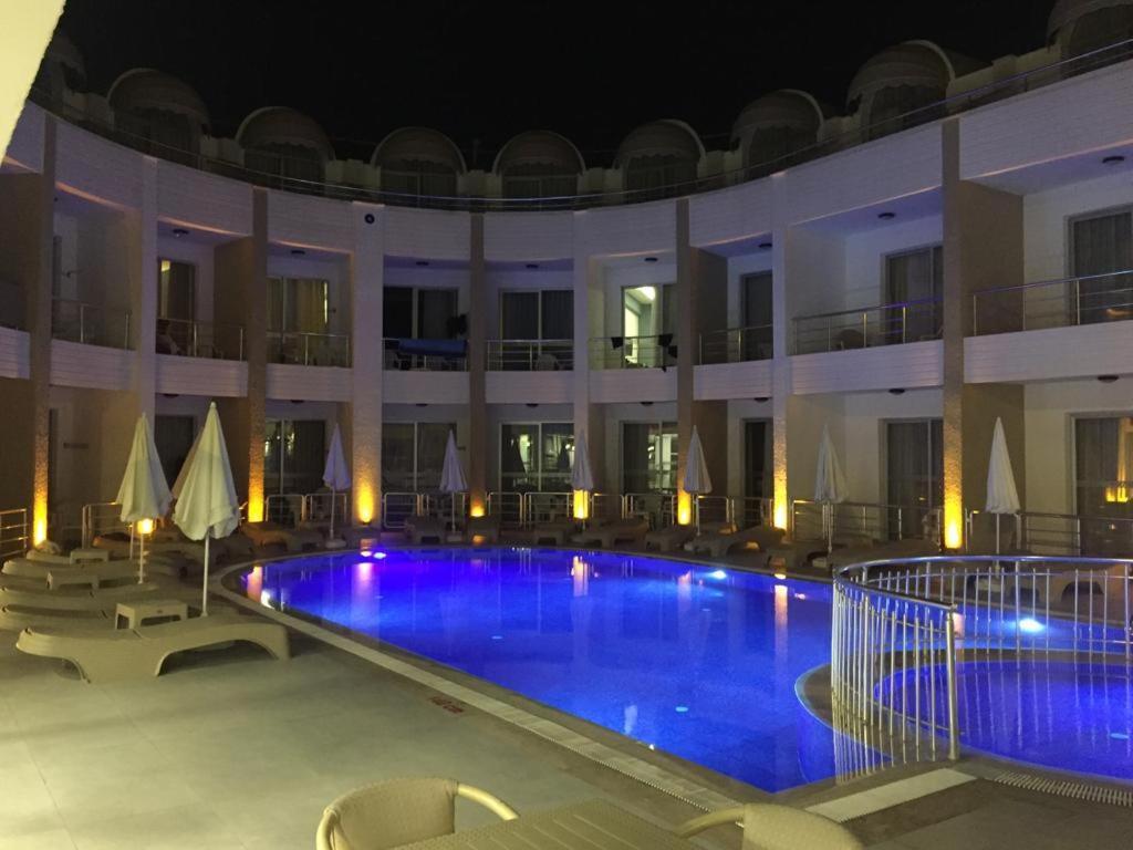 Hotel Felizya Kemer Exterior photo