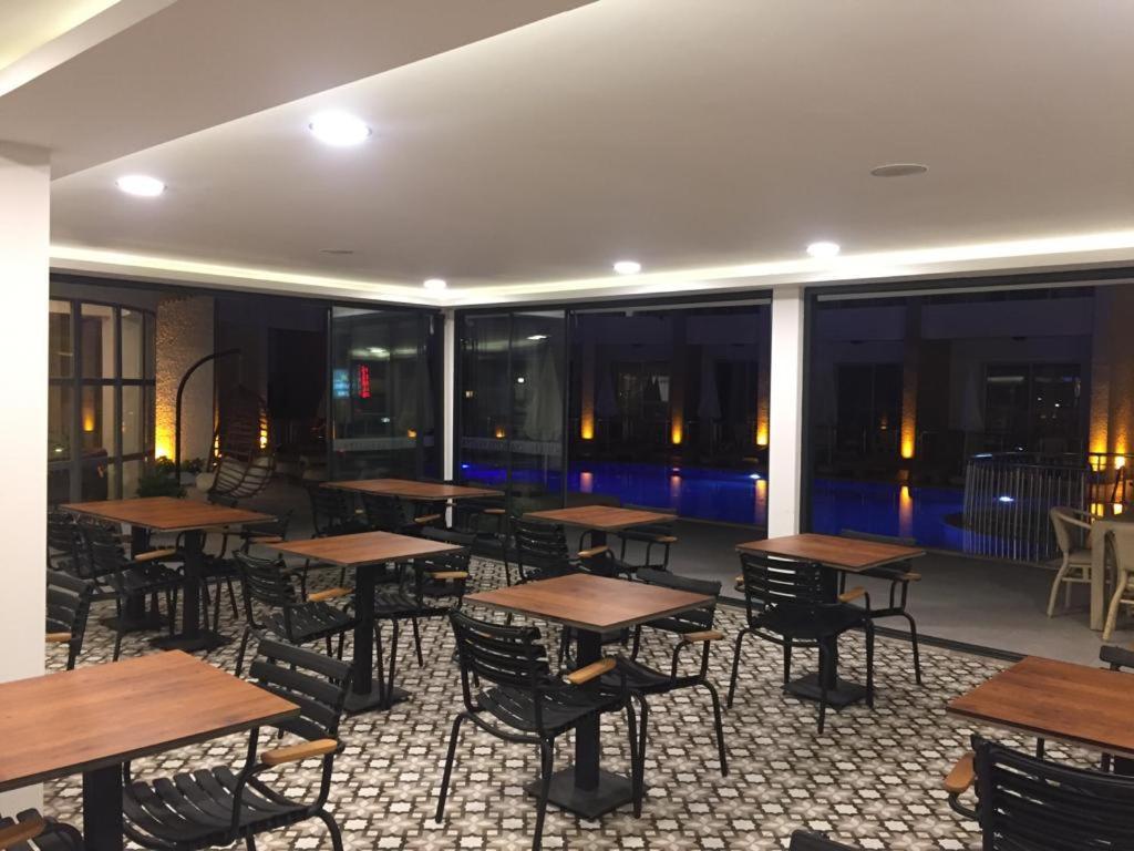 Hotel Felizya Kemer Exterior photo